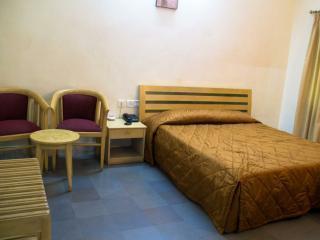 Celebrity Boutique Hotel Hyderabad Exterior foto